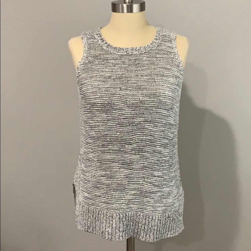 Sweater tank